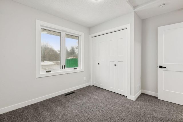 16193 Jamaica Avenue, Lakeville, MN 55044