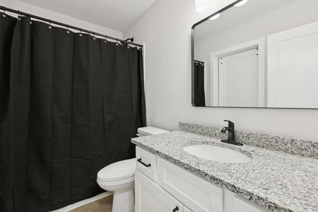 16193 Jamaica Avenue, Lakeville, MN 55044