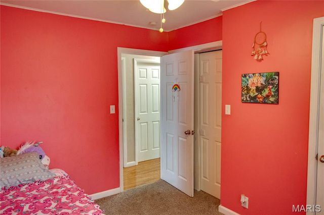 5230 Wick Way Drive, Alton, IL 62002