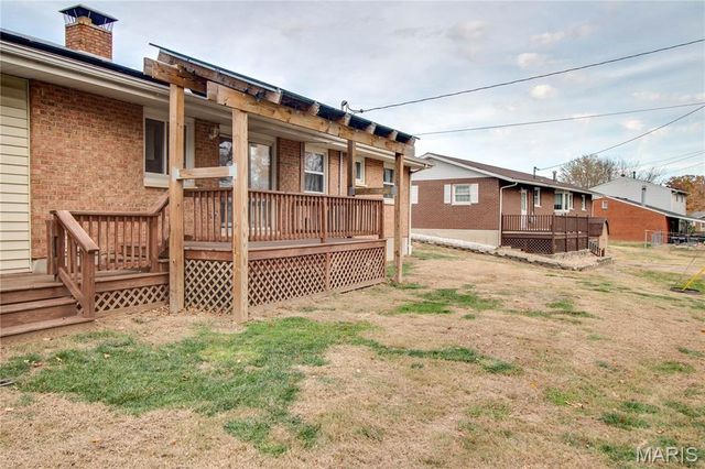 5230 Wick Way Drive, Alton, IL 62002