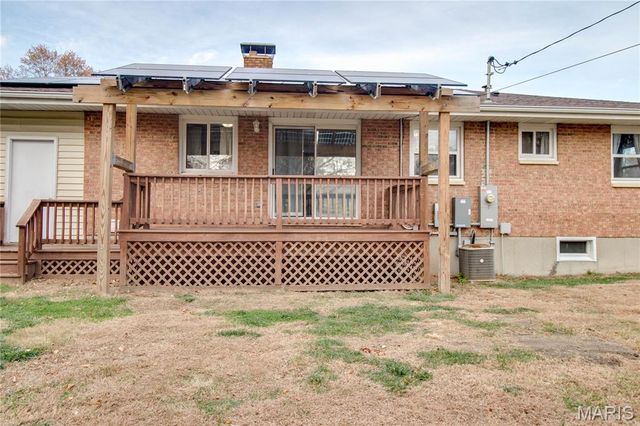 5230 Wick Way Drive, Alton, IL 62002