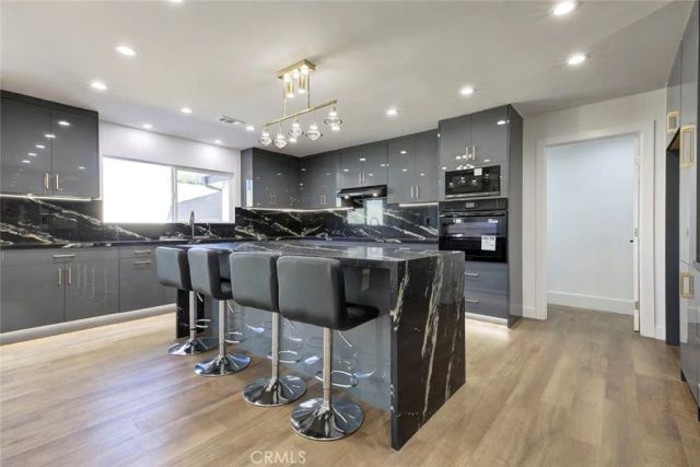 9055 Forbes Avenue, Northridge, CA 91343