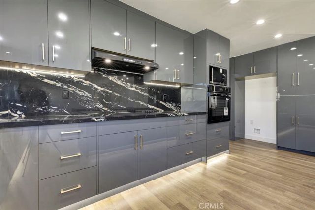 9055 Forbes Avenue, Northridge, CA 91343