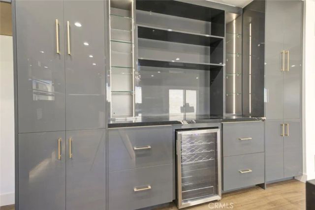 9055 Forbes Avenue, Northridge, CA 91343