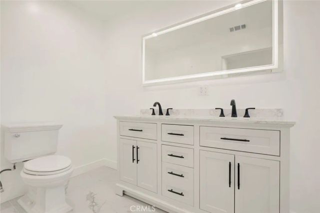 9055 Forbes Avenue, Northridge, CA 91343