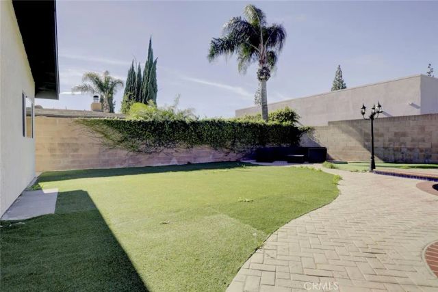 9055 Forbes Avenue, Northridge, CA 91343