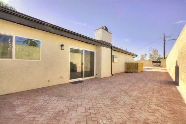 9055 Forbes Avenue, Northridge, CA 91343