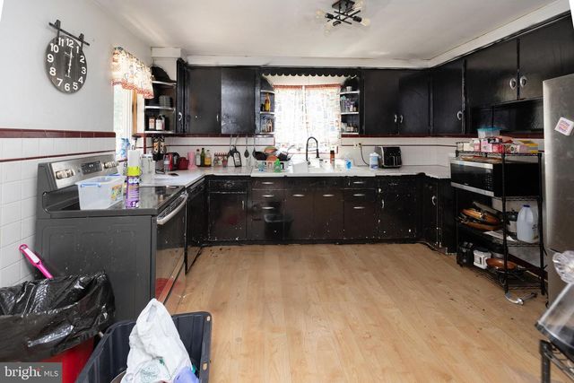 357 NASSAU AVE, Paulsboro, NJ 08066