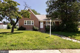 357 NASSAU AVE, Paulsboro, NJ 08066