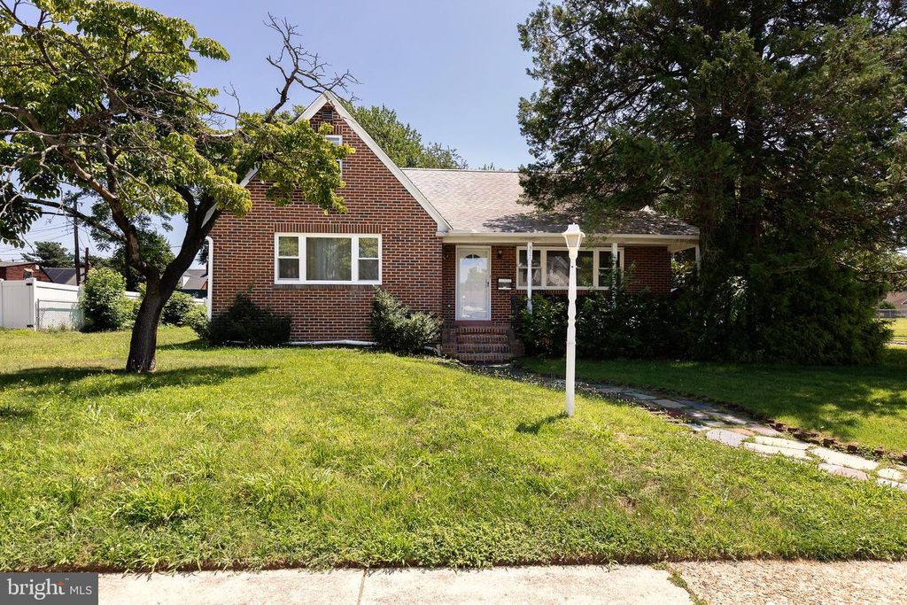 357 NASSAU AVE, Paulsboro, NJ 08066