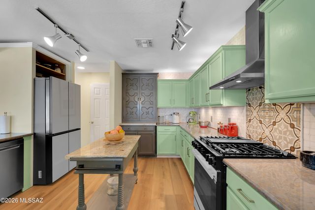 3994 W Rocky Spring Drive, Tucson, AZ 85745