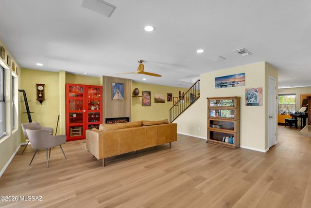3994 W Rocky Spring Drive, Tucson, AZ 85745
