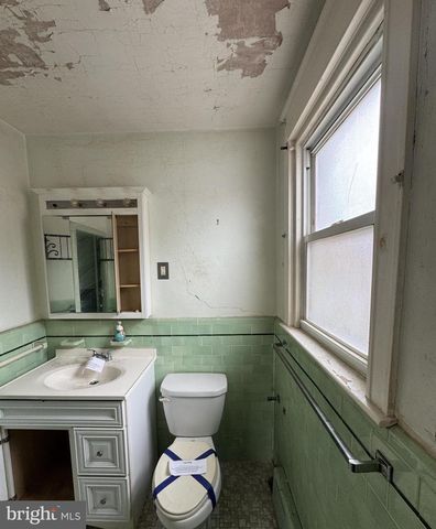 820 FERN ST, Lansdowne, PA 19050