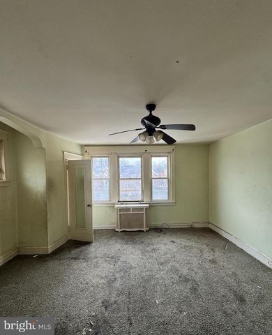 820 FERN ST, Lansdowne, PA 19050