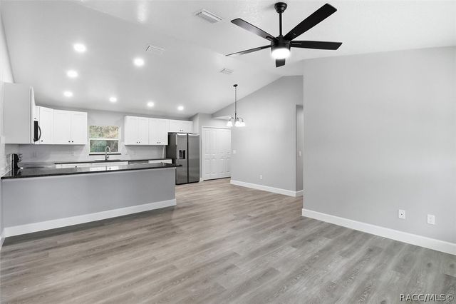 8341 N Pine Needle Terrace, Crystal River, FL 34428