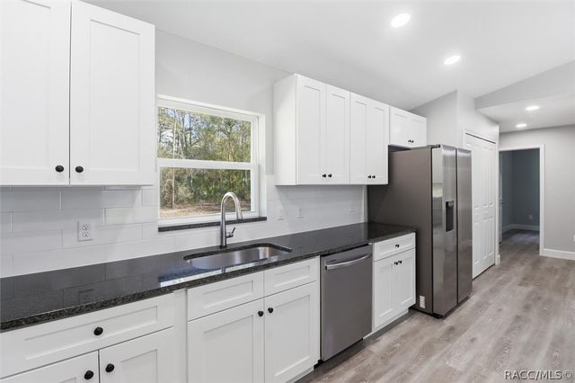 8341 N Pine Needle Terrace, Crystal River, FL 34428