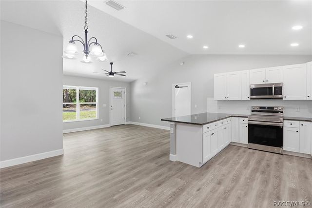 8341 N Pine Needle Terrace, Crystal River, FL 34428