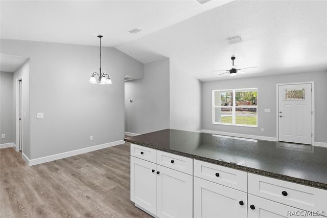 8341 N Pine Needle Terrace, Crystal River, FL 34428