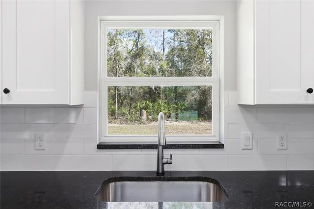 8341 N Pine Needle Terrace, Crystal River, FL 34428