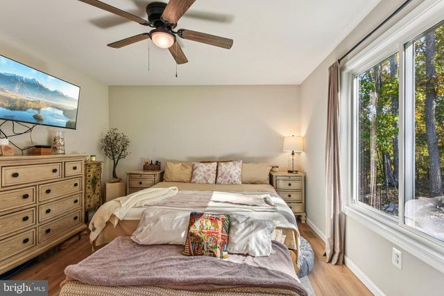 490 BLACK TWIG RD, Linden, VA 22642