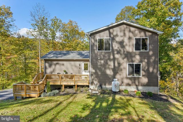 490 BLACK TWIG RD, Linden, VA 22642