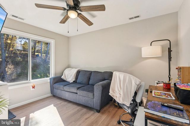 490 BLACK TWIG RD, Linden, VA 22642