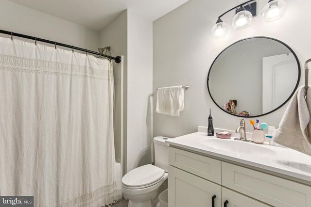 490 BLACK TWIG RD, Linden, VA 22642