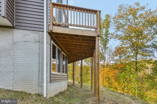 490 BLACK TWIG RD, Linden, VA 22642