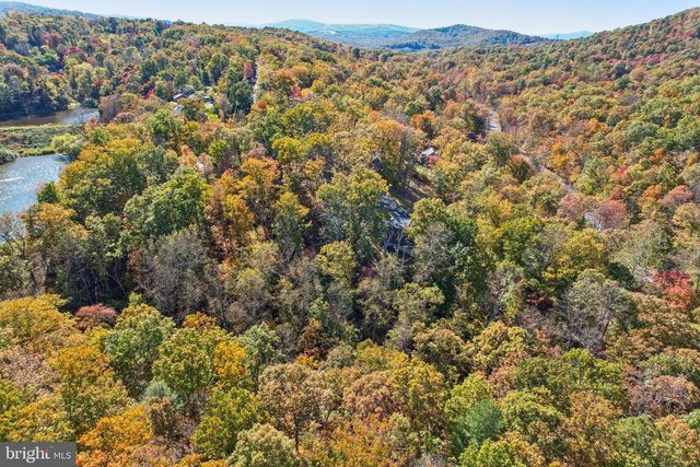 490 BLACK TWIG RD, Linden, VA 22642