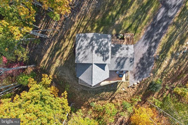 490 BLACK TWIG RD, Linden, VA 22642