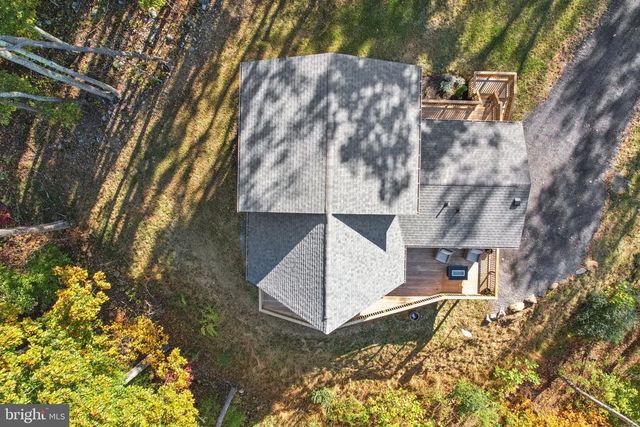 490 BLACK TWIG RD, Linden, VA 22642