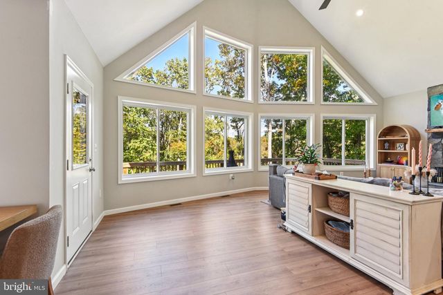 490 BLACK TWIG RD, Linden, VA 22642