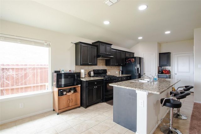10125 Clemmons Road, Fort Worth, TX 76108