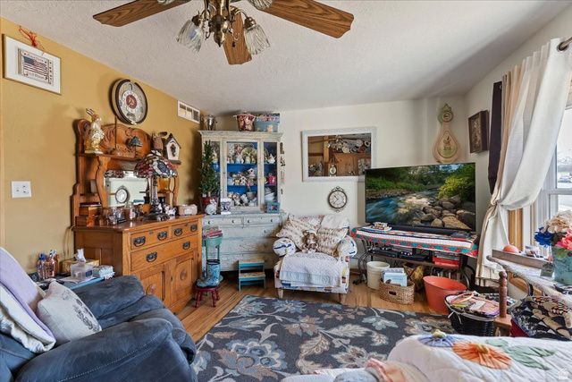 224 W 4600 S, Washington Terrace, UT 84405