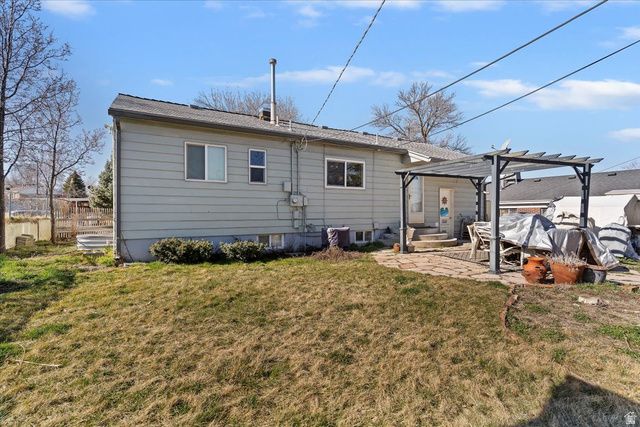 224 W 4600 S, Washington Terrace, UT 84405