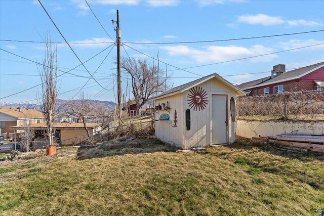 224 W 4600 S, Washington Terrace, UT 84405