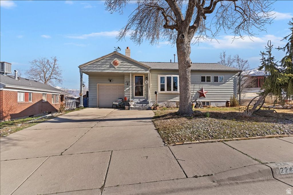 224 W 4600 S, Washington Terrace, UT 84405