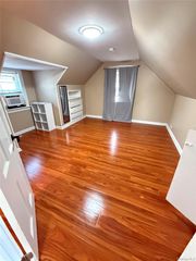 27 caldwell, Valley Stream, NY 11580