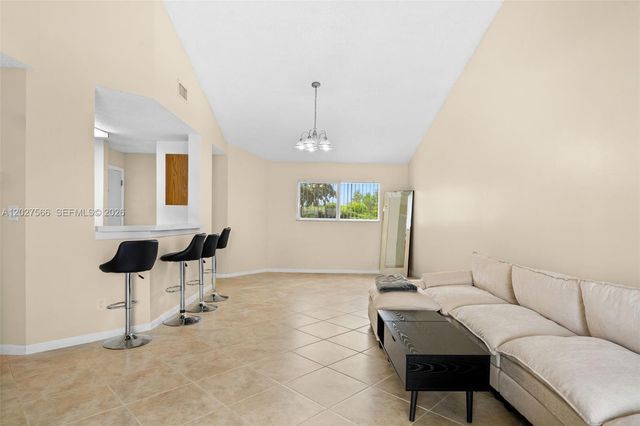3405 NW 44th Street 205, Oakland Park, FL 33309