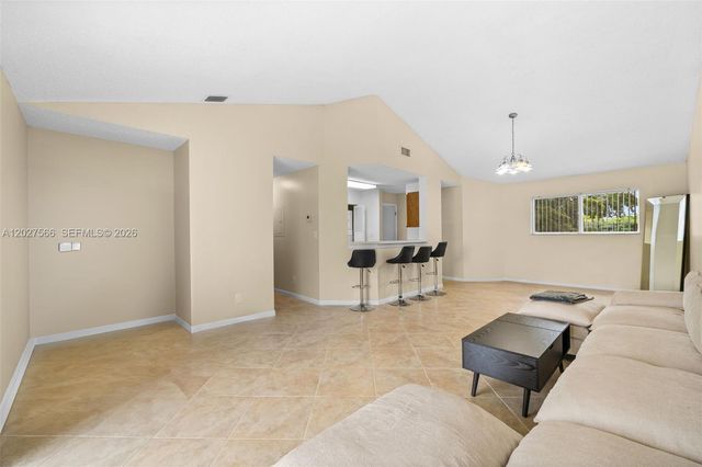 3405 NW 44th Street 205, Oakland Park, FL 33309