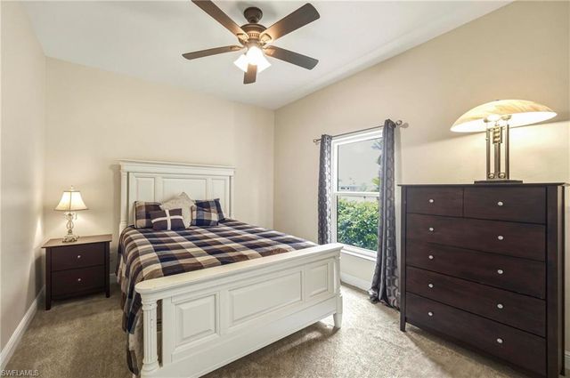 3512 SW 17th PL, Cape Coral, FL 33914