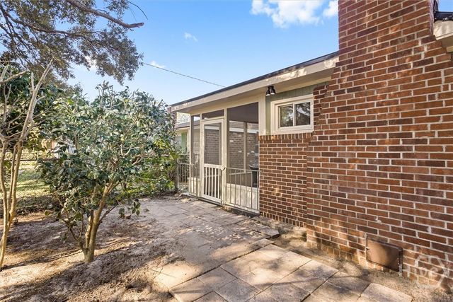 2221 Walz Drive, Savannah, GA 31404