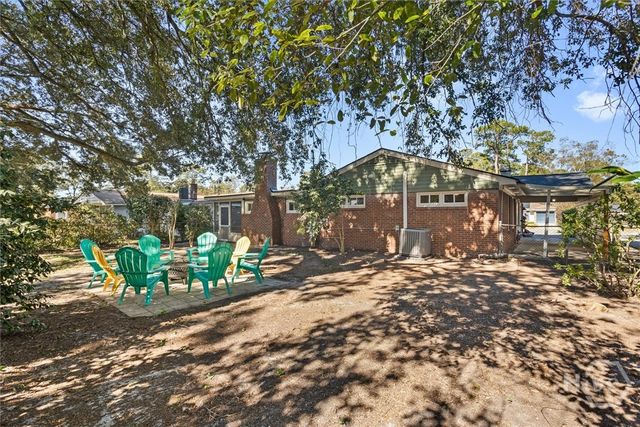 2221 Walz Drive, Savannah, GA 31404