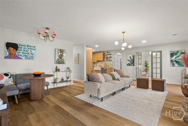 2221 Walz Drive, Savannah, GA 31404