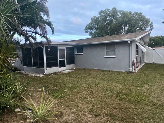 5245 BLUEJAY DRIVE, Holiday, FL 34690