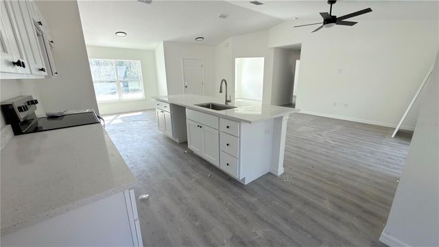 24810 SW WOODLAND AVENUE, Dunnellon, FL 34431