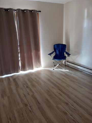 4314 W Shamrock Lane 1D, Mchenry, IL 60050