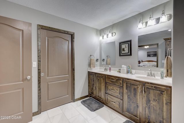 11905 Aspen Road, Joplin, MO 64804