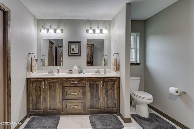 11905 Aspen Road, Joplin, MO 64804