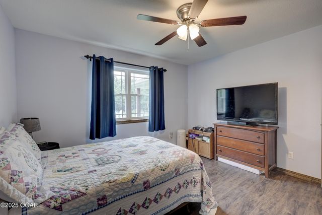 11905 Aspen Road, Joplin, MO 64804